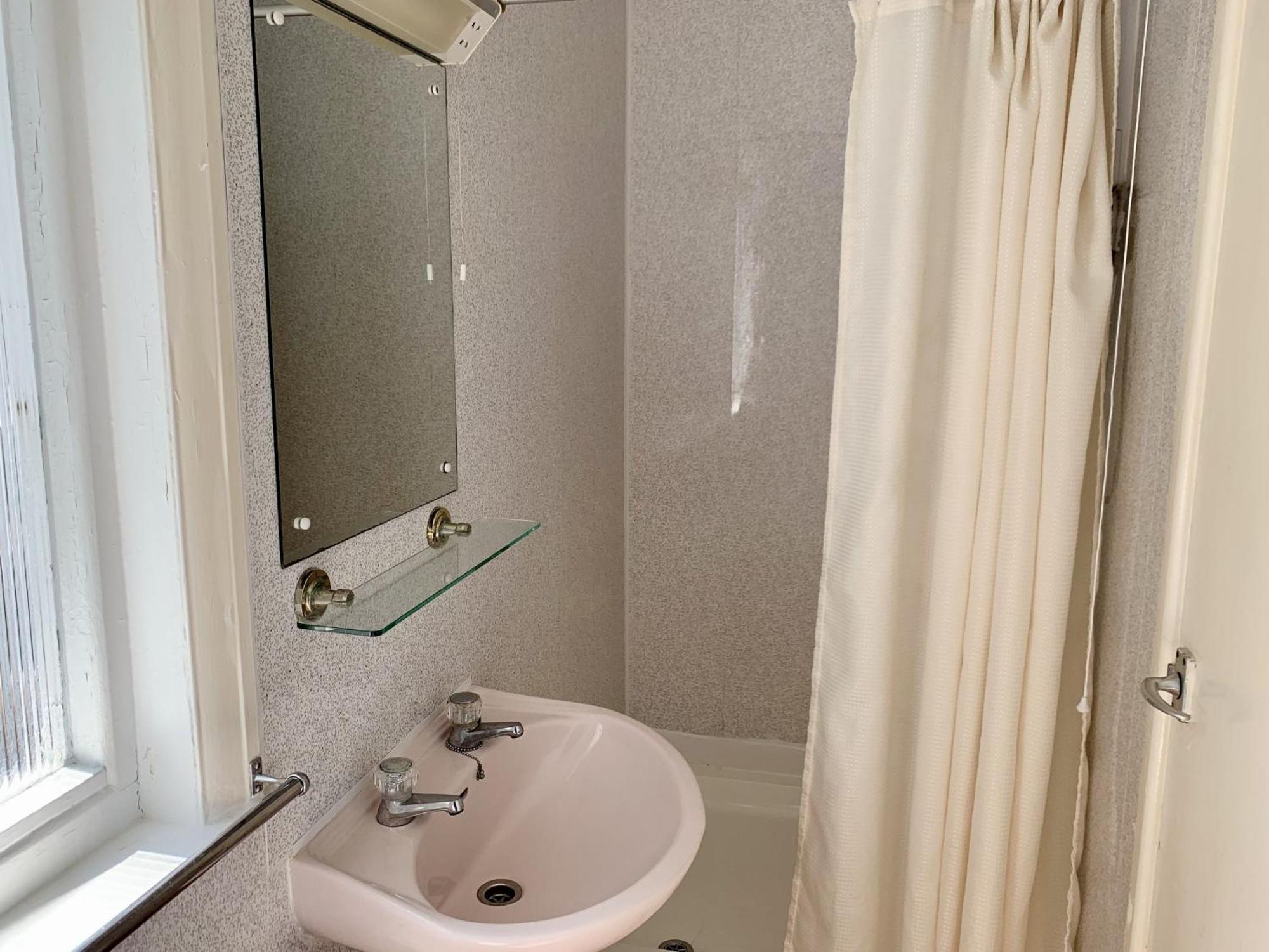 Seaclyffe Hotel Ltd Llandudno Bilik gambar