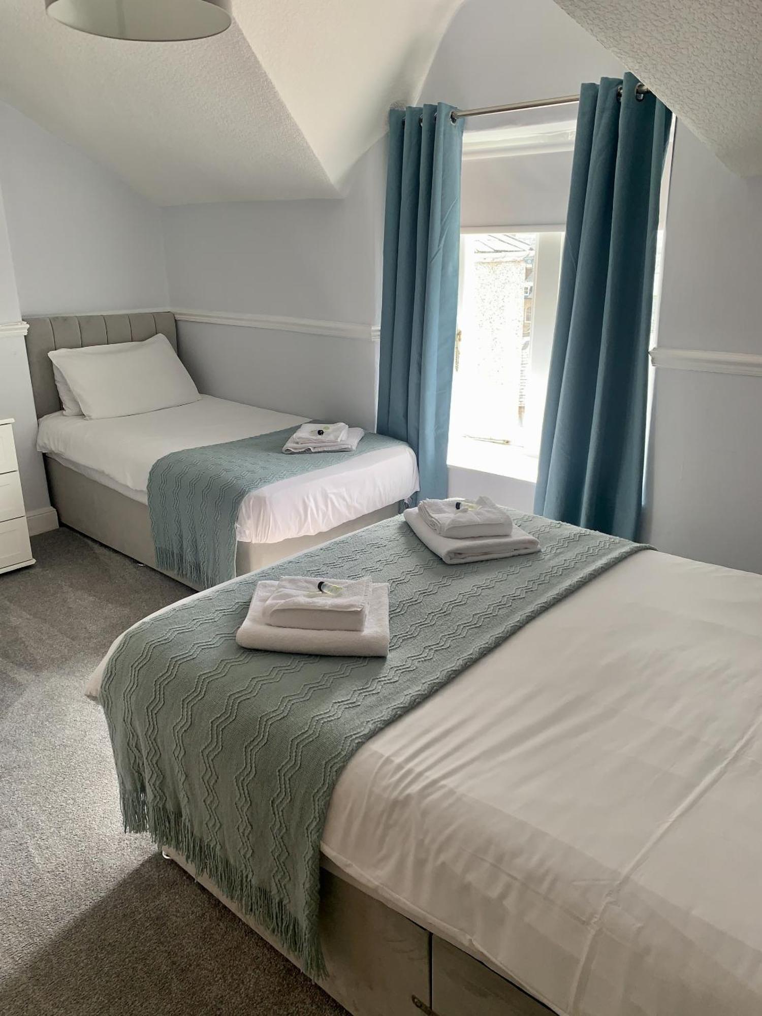 Seaclyffe Hotel Ltd Llandudno Bilik gambar